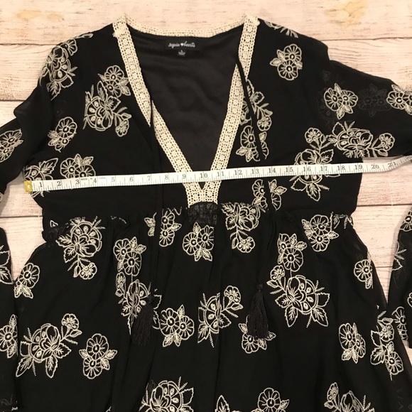 Sequin Hearts V Neck Empire Waist Blouse Size L - Picture 7 of 8